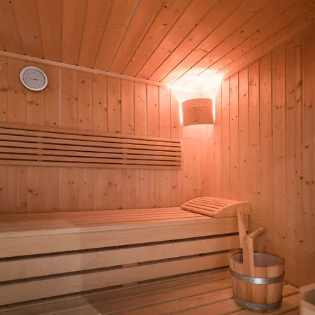 Ulysse アパート *